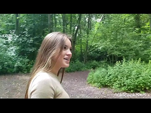 ❤️ Mhol mé d'Evelina go ndéanaimid fuck in áit phoiblí! Dúirt sí go raibh. Ansin fucked mé léi sa asal agus cum ina bhéal. Ansin pissed sí í féin. ❤❌  Porn vk  ag ga.pornobot.ru ﹏