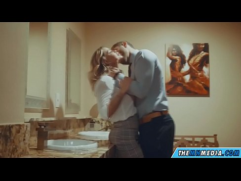 ❤️ Nuair a mheallann blonde busty tú i seomra scíthe poiblí ❤❌ Porn vk ag ga.pornobot.ru ﹏